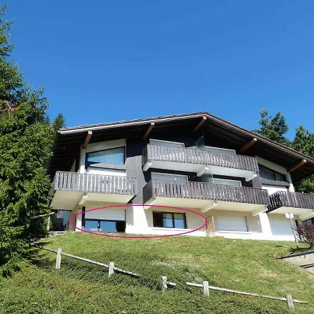 Charmant 2 Pieces Avec Parking, Proche Des Pistes - Fr-1-304-107 Apartment
