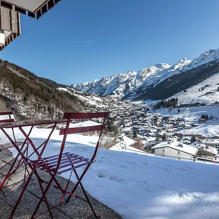 Charmant 2 Pieces Avec Parking, Proche Des Pistes - Fr-1-304-107 Apartment *
